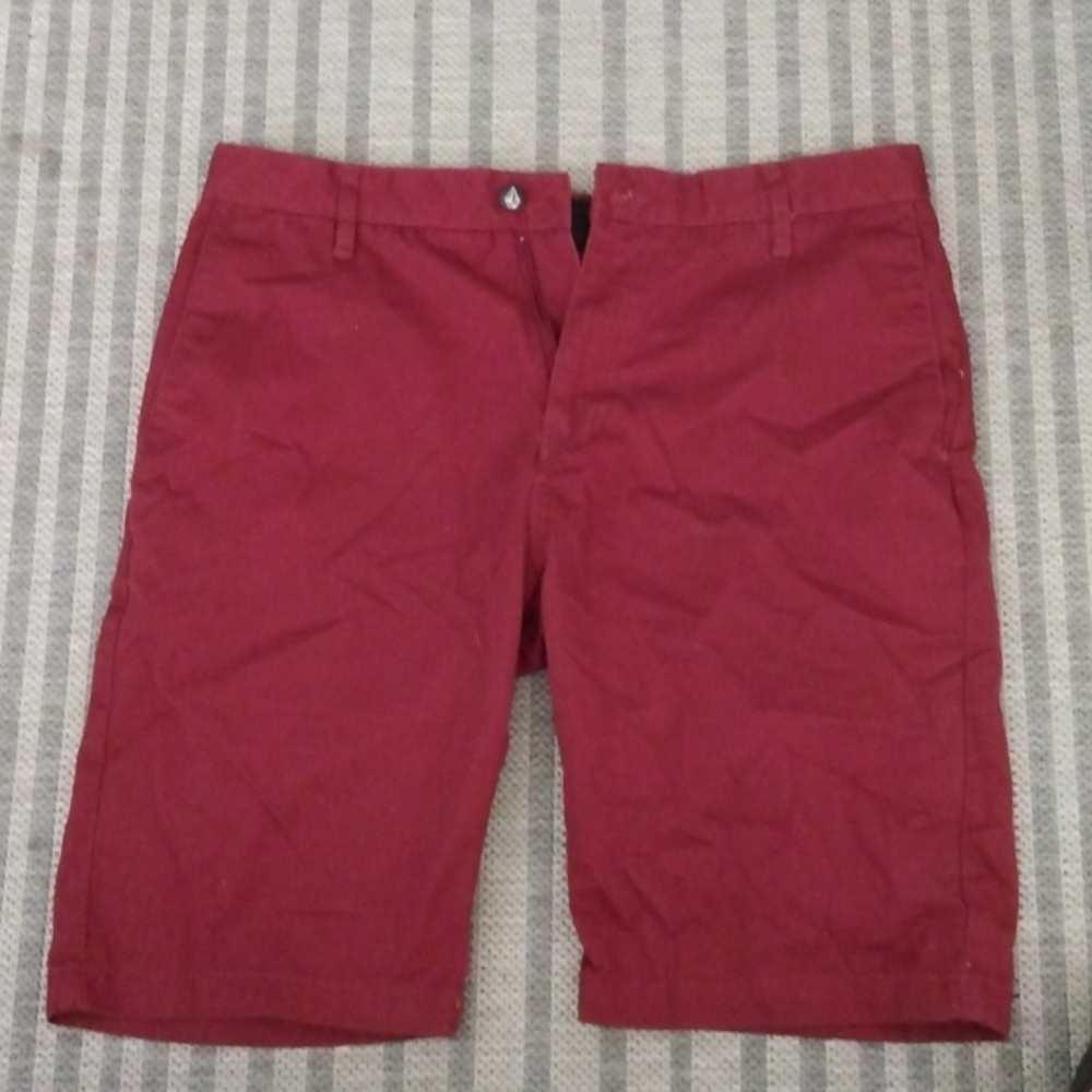 Volcom shorts